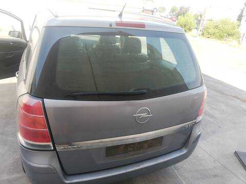 Portón Opel Zafira Z19DTH