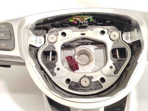 Foto 4ª: Volante Mercedes Clase C 160 C 220 D 205.304) COUPE 170CV 125KW [651921] (2016)