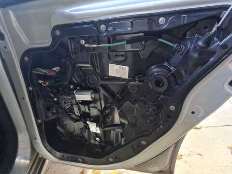 Elevalunas Manual Trasero Derecho Mercedes Clase C 160 C 350 T E 205.247) 279CV FAMILIAR