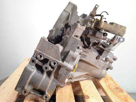 Foto 2ª: Caja Cambios Honda Hrv 1.6 16V 4WD GH2 GH4) 124CV 91KW GH_) [D16W5] (2000)