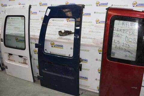 Foto 3ª: Puerta Trasera Izquierda Fiat Scudo 2.0 16V JTD 109CV [RHW] (2004)