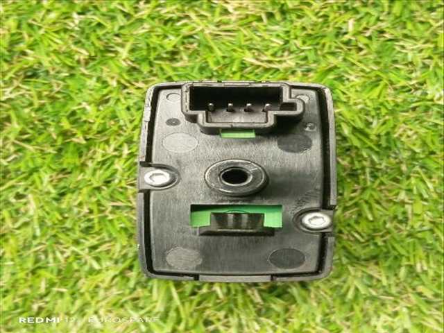 Foto 4ª: Botonera Elevalunas Mercedes Clase ML 320 3.0 CDI 5P [642940] (2007)