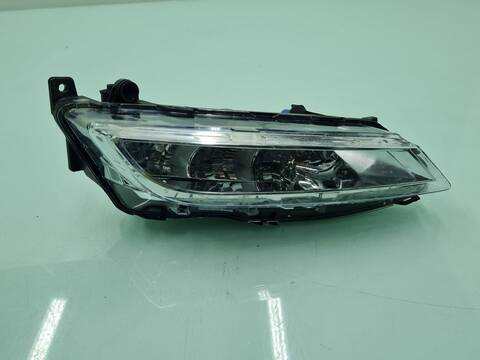 Faro Antiniebla Delantero Izquierdo Seat Ateca STYLE GO 150CV 110KW