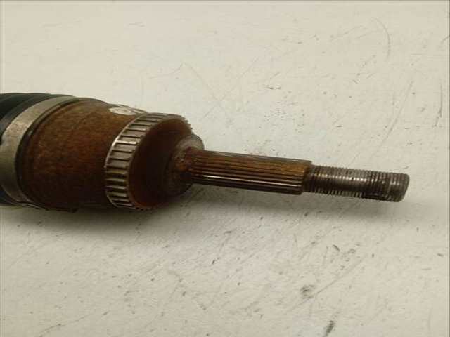 Foto 2ª: Transmision Delantera Derecha Nissan X-Trail 2.2 16V TD CAT 114CV 84KW T30) [YD22DDTI] (2002)