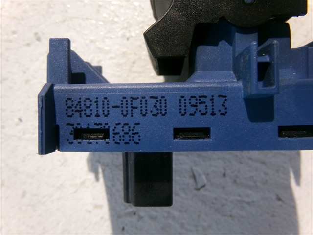 Foto 3ª: Botonera Elevalunas Toyota Verso 2.0 D-4D 2013-2018 [1AD] (2013)