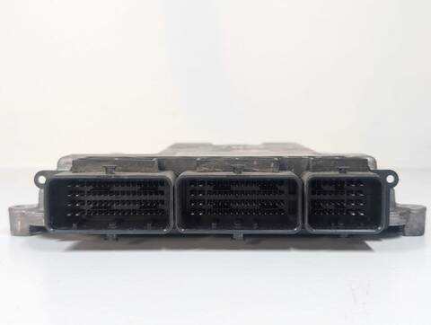 Foto 3ª: Centralita Motor ECU Renault Scenic PRIVILEGE 131CV 96KW (2013)