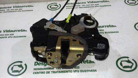 Foto 2ª: Cerradura Puerta Delantera Derecha Toyota Avensis 2.2 D-4D CAT BERLINA 150CV 110KW [2AD] (2005)