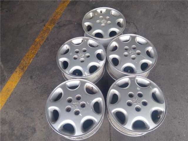 Juego LLantas Peugeot 605 2.1 STDT [2.1 LTR. - 80 KW TURBODIESEL]