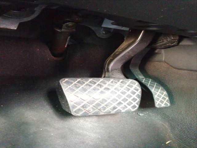 Pedal Freno Audi A4 2.0 TDI QUATTRO 143CV 105KW