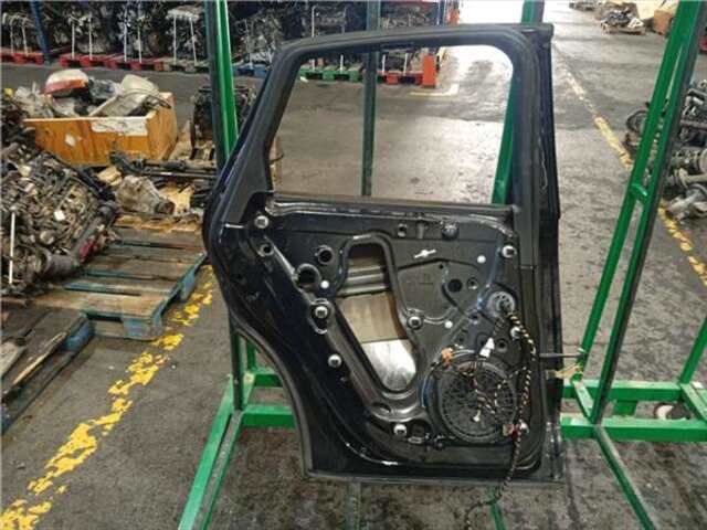 Foto 2ª: Puerta Trasera Izquierda Porsche Macan 3.0 S [3.0 LTR. - 250 KW CAT]