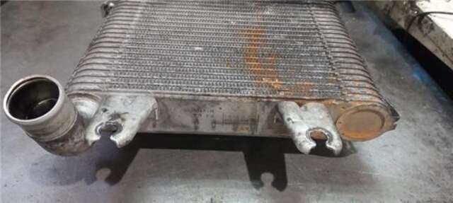 Foto 3ª: Intercooler Kia Carnival 2.9 TD [J3]