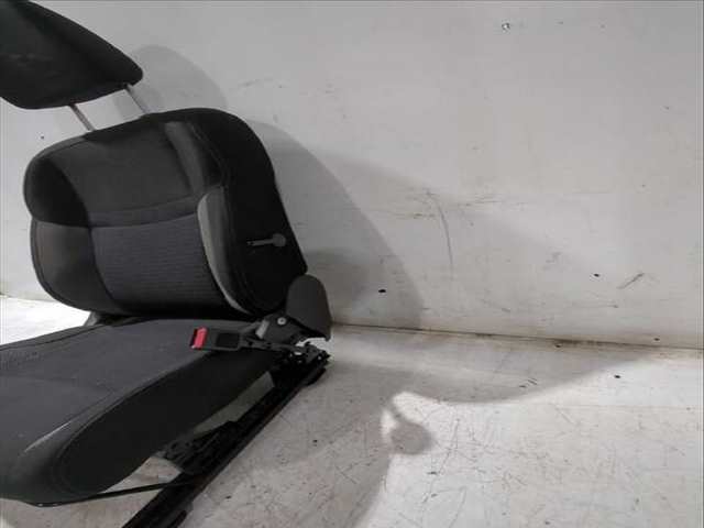 Foto 3ª: Asiento Delantero Derecho Nissan Qashqai 1.5 DCI 110CV [K9K 636 K9K 646] (2013)
