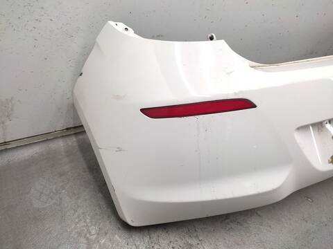 Foto 3ª: Paragolpes Trasero Hyundai i20 1.2 86CV 63KW [G4LA] (2013)