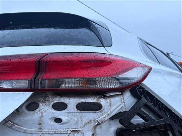 Foto 3ª: Piloto Trasero Derecho Hyundai i30 G3LC (2017)