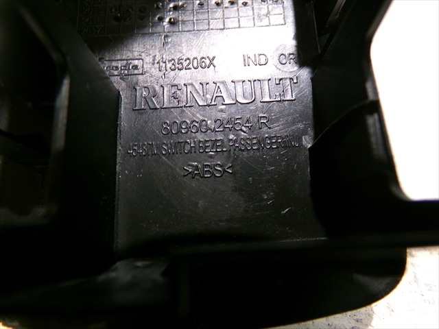 Foto 4ª: Botonera Elevalunas Renault Clio 1.5 DCI 2016-2019 [K9KE6] (2017)