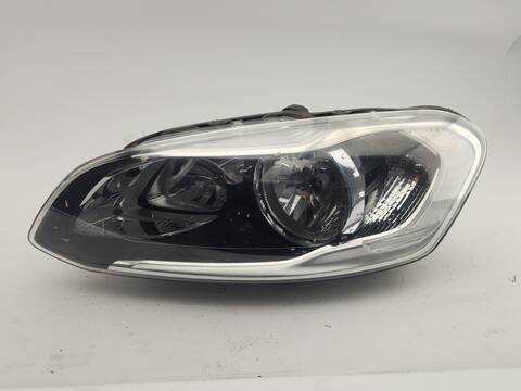 Foto 2ª: Faro Izquierdo Volvo XC 60 KINETIC 2WD 150CV 110KW [D4204T4] (2017)