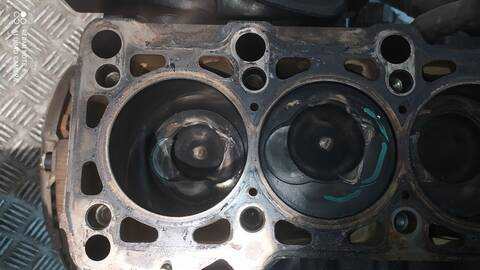 Foto 2ª: Bloque Motor Volkswagen Lt LT 35 CAJA CERRADA - TECHO ELEVADO 109CV 80KW [AVR] (2004)