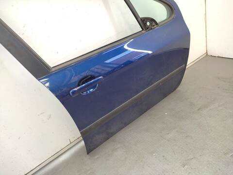 Foto 3ª: Puerta Delantera Derecha Peugeot 307 1.6 16V 109CV 80KW [NFU] (2004)