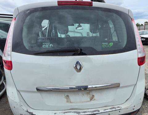 Portón Renault Scenic R9M402