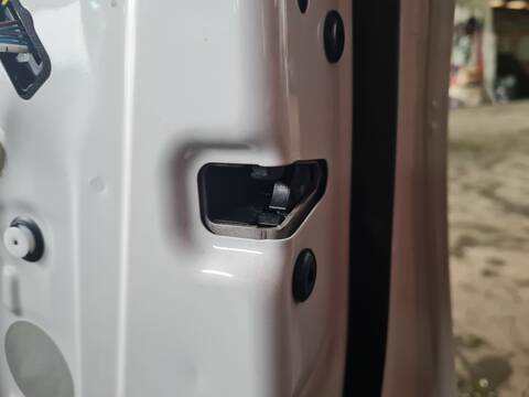 Cerradura Puerta Delantera Derecha Skoda Octavia AMBITION PLUS 149CV 110KW