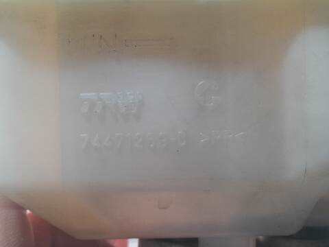 Foto 2ª: Bomba Freno Land Rover Range 3.6 TD V8 272CV 200KW [368DT] (2007)