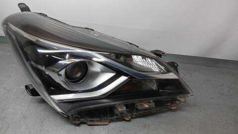 Foto 2ª: Faro Derecho Toyota Yaris 1.5 NSP131_) 112CV 82KW [2NR] (2019)