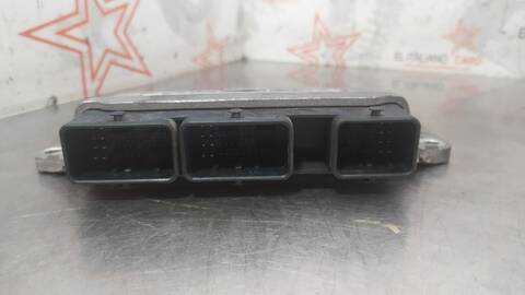 Foto 2ª: Centralita Motor ECU Renault Megane EMOTION BERLINA 110CV 81KW III BERLINA 5 P [K4M R8] (2011)