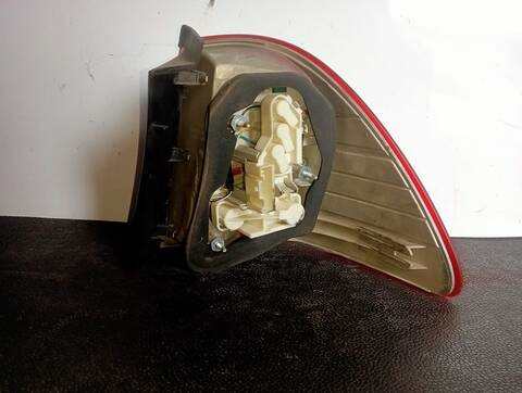 Foto 3ª: Piloto Trasero Izquierdo Bmw Serie 3 315 2.0 16V 143CV (2005)
