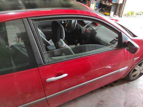 Puerta Delantera Derecha Renault Megane F9Q800 BERLINA II BERLINA 3P