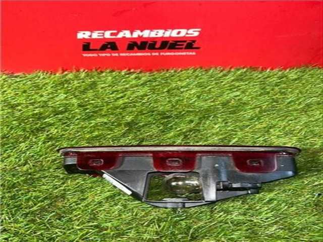 Foto 2ª: Luz Central de Freno Renault Express ADVANCE BLUE DCI DIESEL FAP 75CV 55KW [K9K U8] (2021)