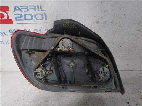 Piloto Trasero Derecho Toyota Yaris 1.0 16V 65CV 48KW