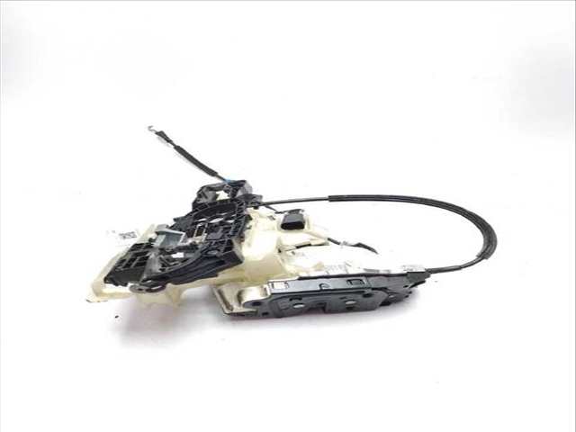 Cerradura Puerta Delantera Derecha Volkswagen Passat 2.0 BLUETDI
