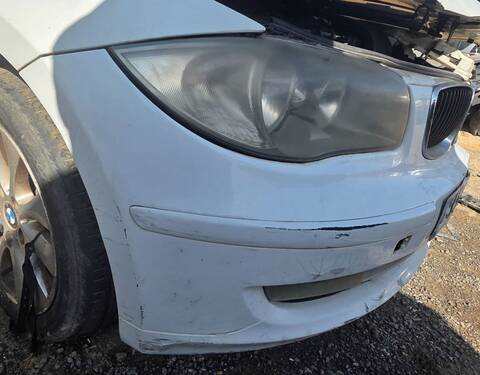 Foto 3ª: Paragolpes Delantero Bmw Serie 1 118 2.0 D (2004)