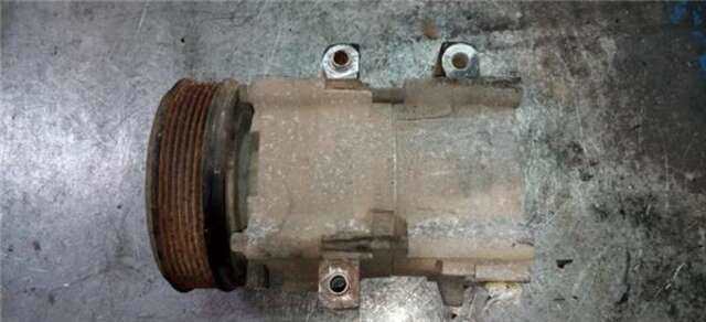Foto 3ª: Compresor Aire Acondicionado Ford Transit 2.0 FT 240 2.0 CITY - LIGHT [2.0 LTR. - 74 KW TDE CAT] FURGON CORTO (FY)(2000 _)