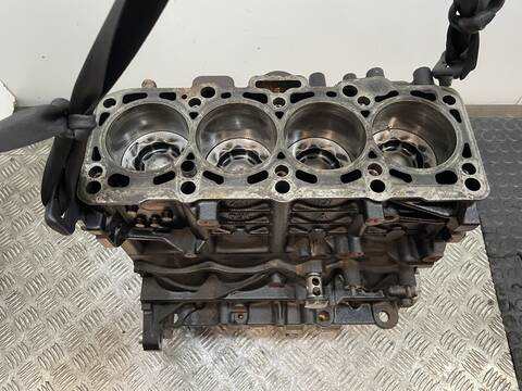 Foto 3ª: Bloque Motor Volkswagen Passat BERLINA (2005)