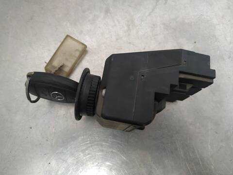 Foto 4ª: Antirrobo Mercedes Sprinter 3.0 CDI CAT 190CV 140KW CAJA ABIERTA [642896] (2011)