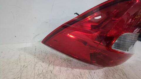 Foto 3ª: Piloto Trasero Derecho Ford Ka 1.2 70CV [B2KA] (2014)