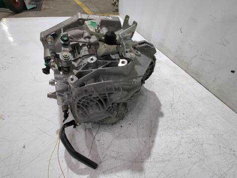 Foto 2ª: Caja Cambios Alfa Romeo Giulietta 1.6 JTDM 940FXD1A) 105CV [940 A3.000] (2010)