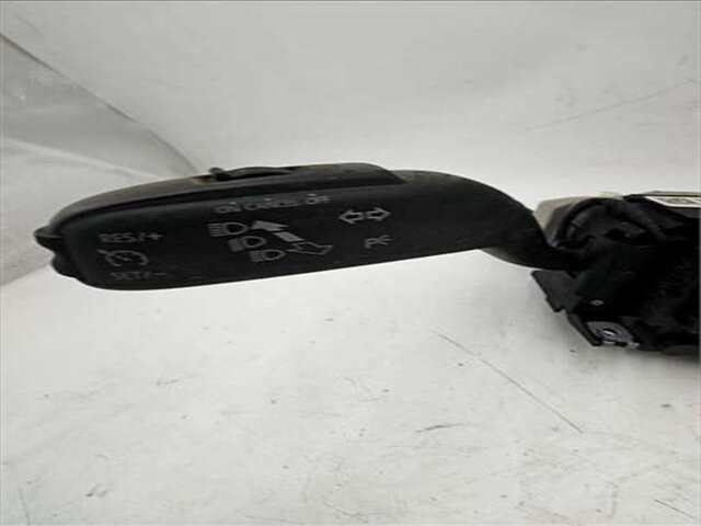 Foto 3ª: Mando Multifuncion Seat Ibiza 1.9 25 ANIVERSARIO [1.9 LTR. - 77 KW TDI] [BLS]