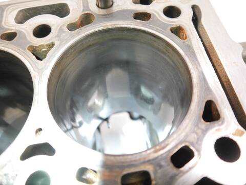 Bloque Motor Ford Transit 130 CV 96KW