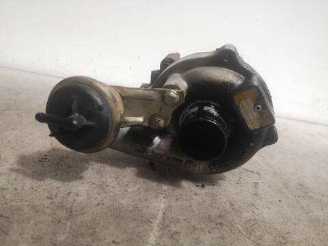 Foto 3ª: Turbocompresor Renault Clio K9K702 (2003)