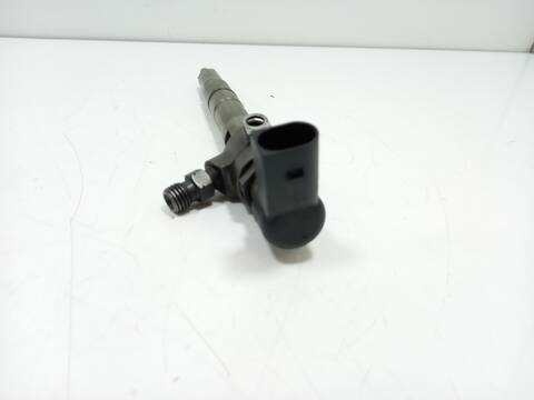 Foto 2ª: Inyectores Volkswagen Golf CAY (2010)