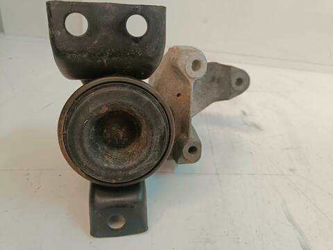 Foto 1ª: Soporte Motor Seat Cordoba SIGNO BERLINA 75CV 55KW [AUA] (2001)