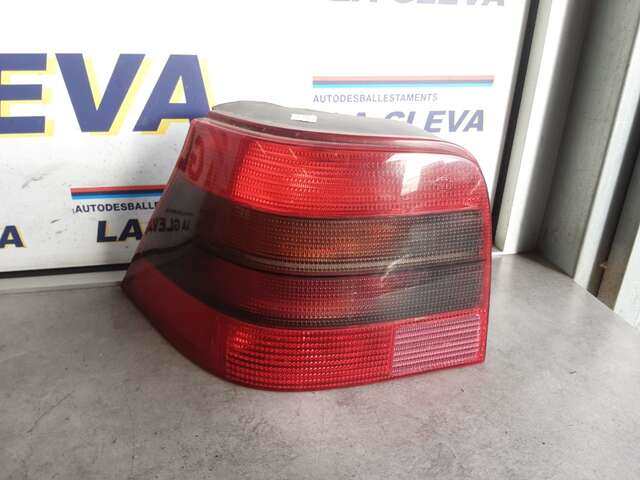 Piloto Trasero Izquierdo Volkswagen Golf 1.9 TDI100CV