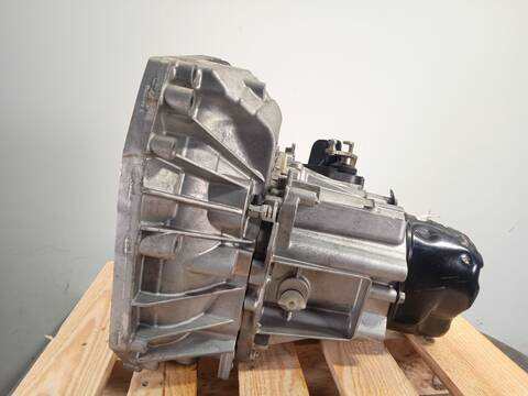 Foto 4ª: Caja Cambios Renault Captur 0.9 TCE 90 90CV 66KW [H4B408] (2016)