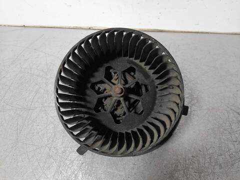 Foto 4ª: Calefacción Volkswagen Passat ADVANCE BERLINA 140CV 103KW [BKP] (2005)