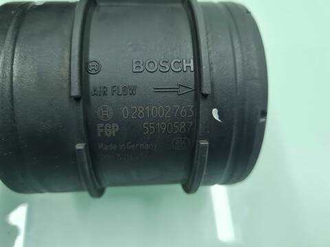 Foto 3ª: Caudalimetro Iveco Daily CABINA DOBLE 35 C... BATALLA 3450 146CV 107KW CAJA ABIERTA [F1CE0481F A] (1950)