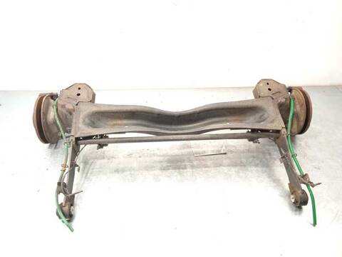 Foto 4ª: Puente Trasero Nissan Primastar MONOVOLUMEN 9 PLAZAS CORTO BATALLA 2 96T 101CV 74KW [F9Q760] (2005)