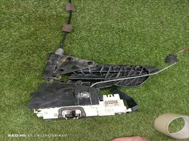 Foto 4ª: Cerradura Puerta Trasera Derecha Mercedes Clase ML 320 3.0 CDI 5P [642940] (2007)