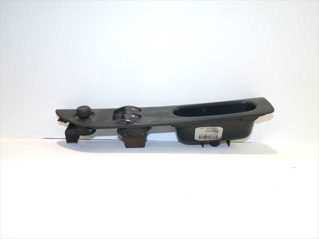 Foto 2ª: Botonera Elevalunas Renault Laguna 1.9 DTI 1998-2001 [F9QF7] (1999)